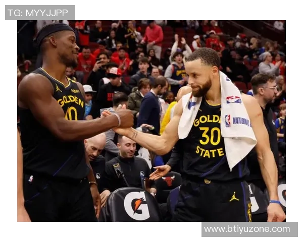 追梦与巴特勒的默契合作让彼此的篮球之路更加顺畅与精彩